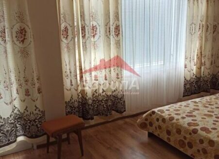 Тристаен апартамент
