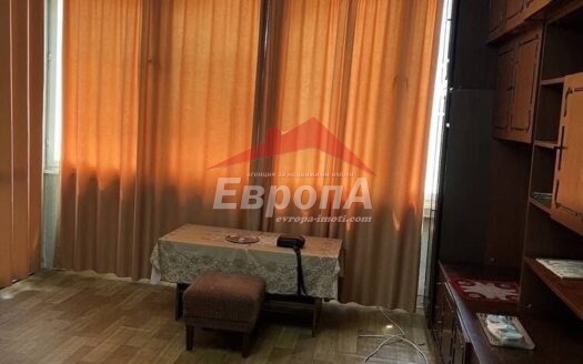 Двустаен апартамент
