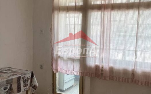 Двустаен апартамент