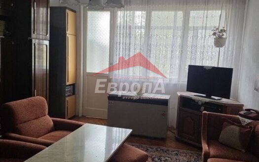Двустаен апартамент